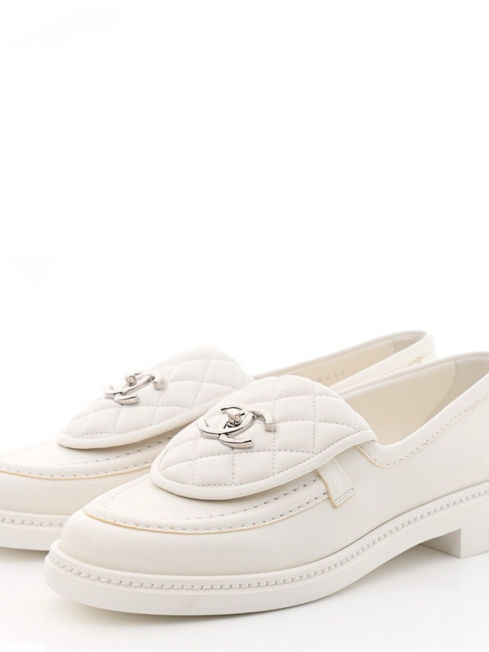CHANEL Lambskin CC Turnlock Moccasin Loafers Size FR 37 / US 6